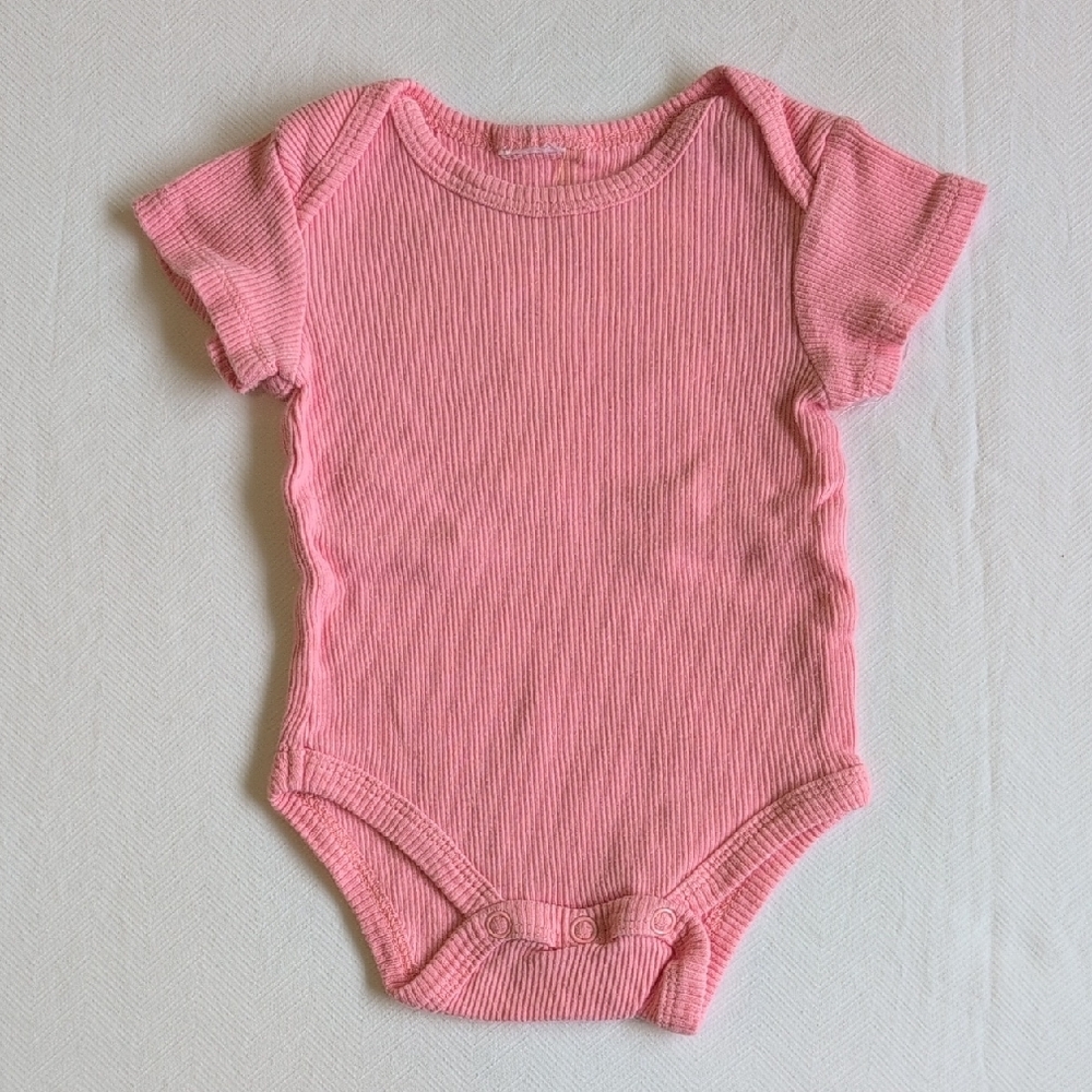 newborn baby girls pink ribbed short sleeve bodysuit